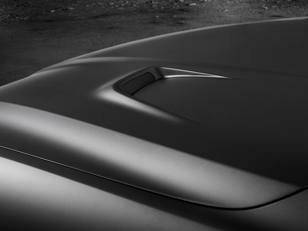 مازيراتي تكشف النقاب عن نسخة تروفيو من طراز ليفانتي